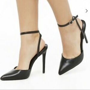 Closed Toe pointed faux leather heels pumps